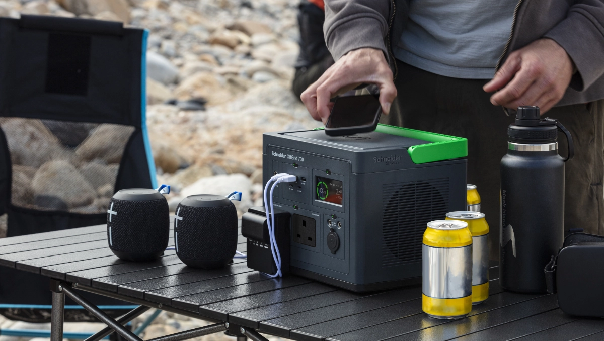 Schneider OffGrid 流動電源 2